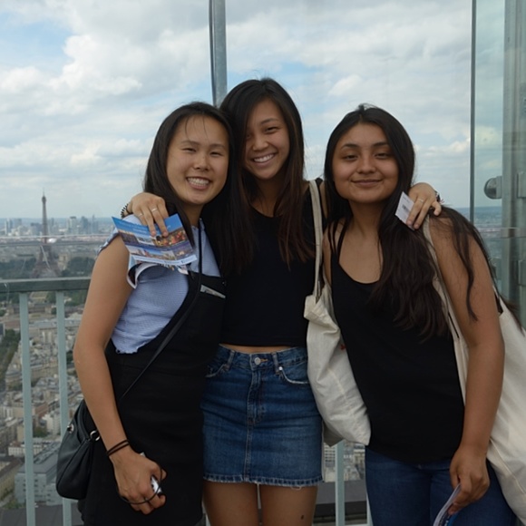 Meet your Posher, Jocelyn! - Picture 3 of 3